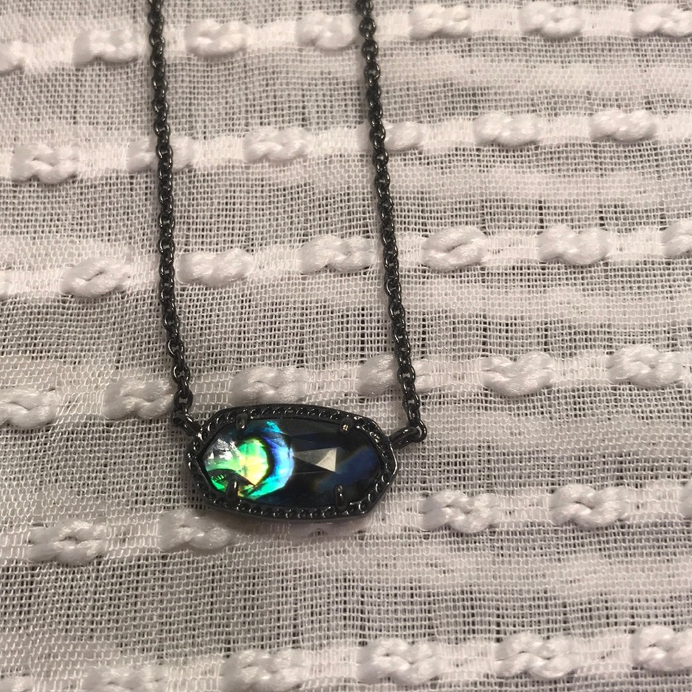 Super cool black Kendra Scott!